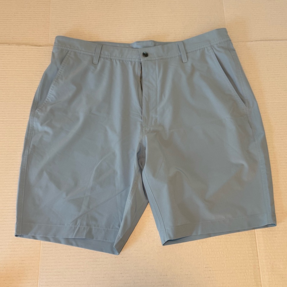 FJ 36 waist Men's light blue Flat Front Shorts golf casual stretch preppy